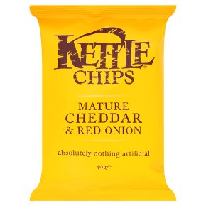 Kettle Chips Mature Cheddar & Red Onion (40g) x 18